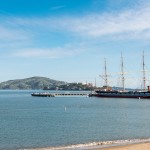 Départ au bord de la plage nord de San Francisco, avec vue sur Alcatraz et Angel Island.