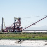 Les restes de l'activité industrielle dans le « slough ».